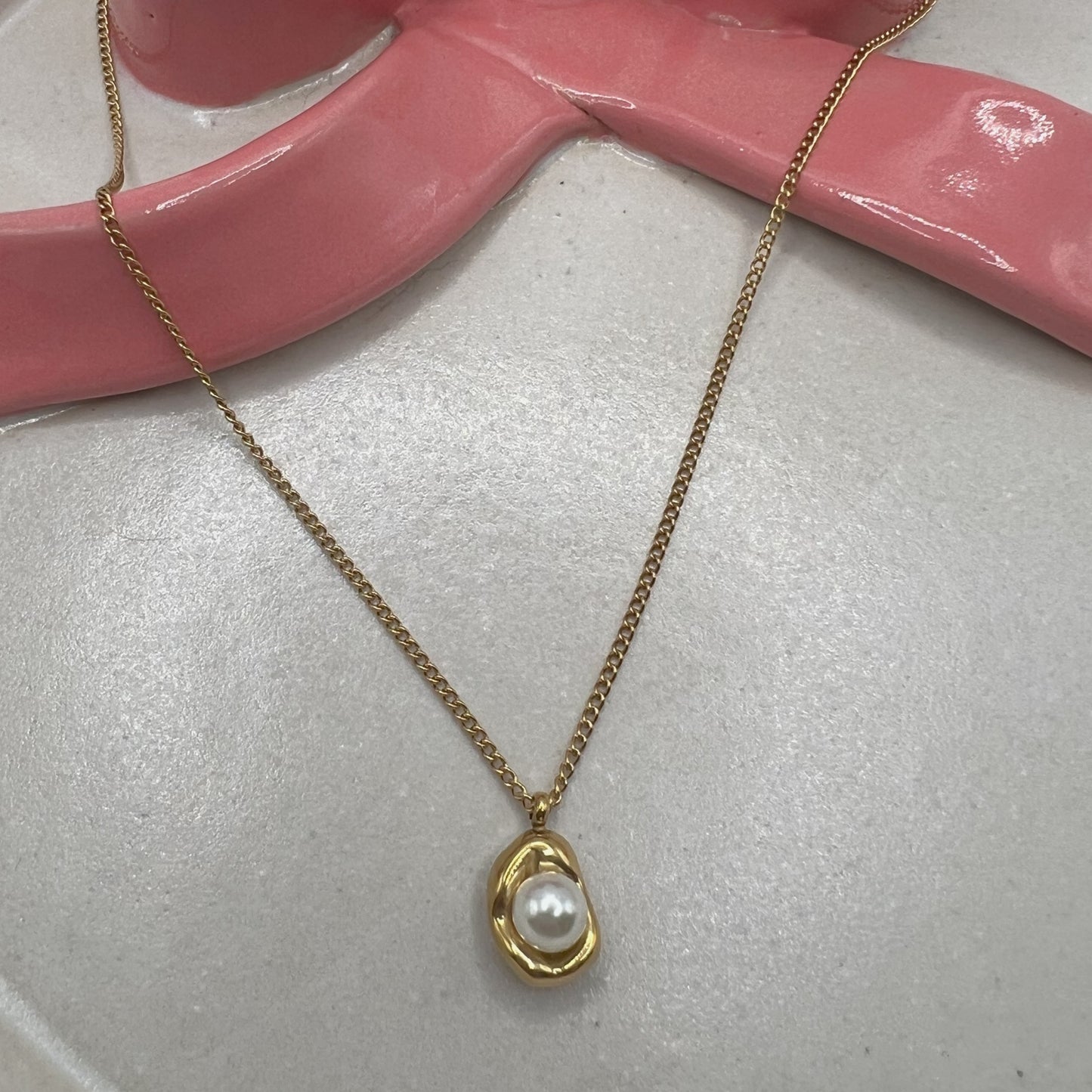 PEARL NECKLACE