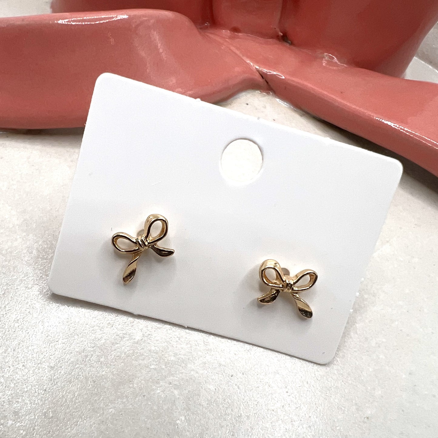 SMALL BOW STUDS (GOLD)