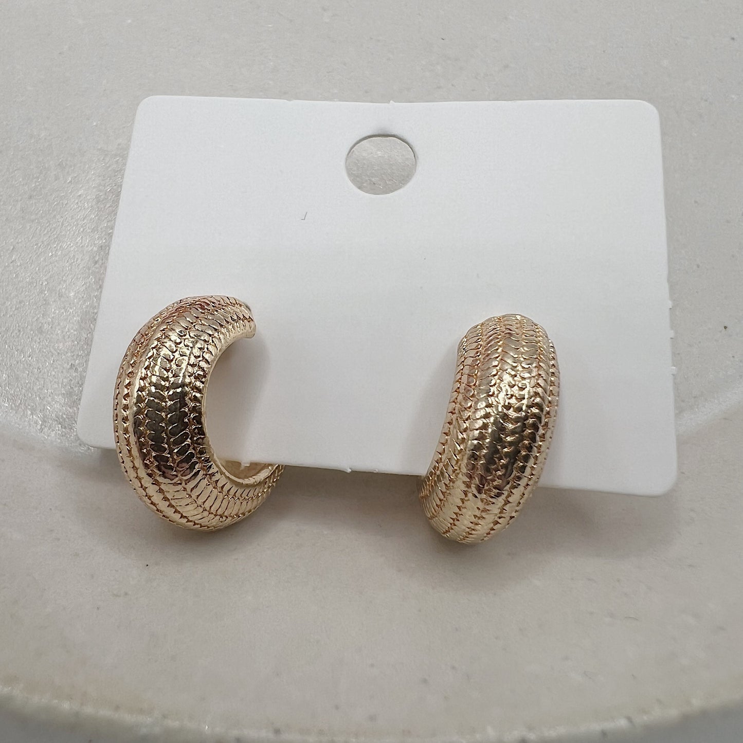 CHUNKY HOOPS (GOLD)
