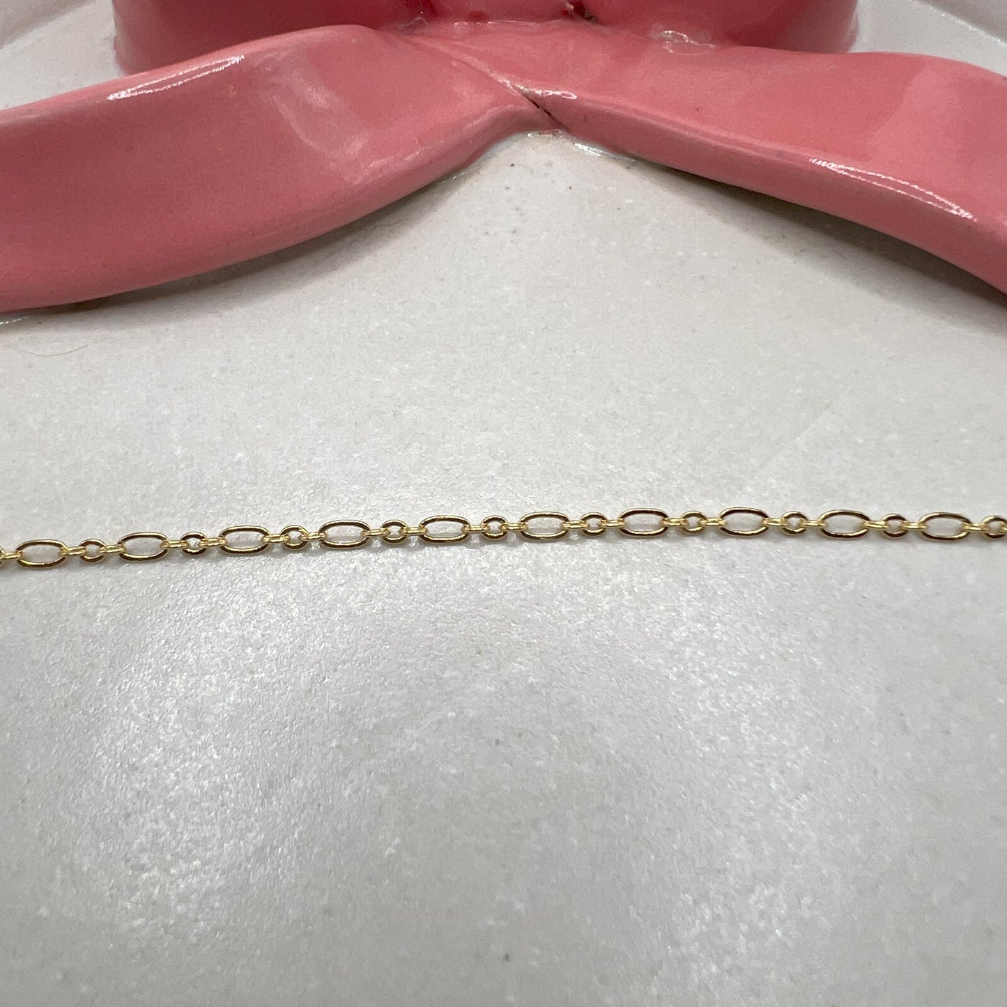 OVAL LINKED CHAIN (GOLD)
