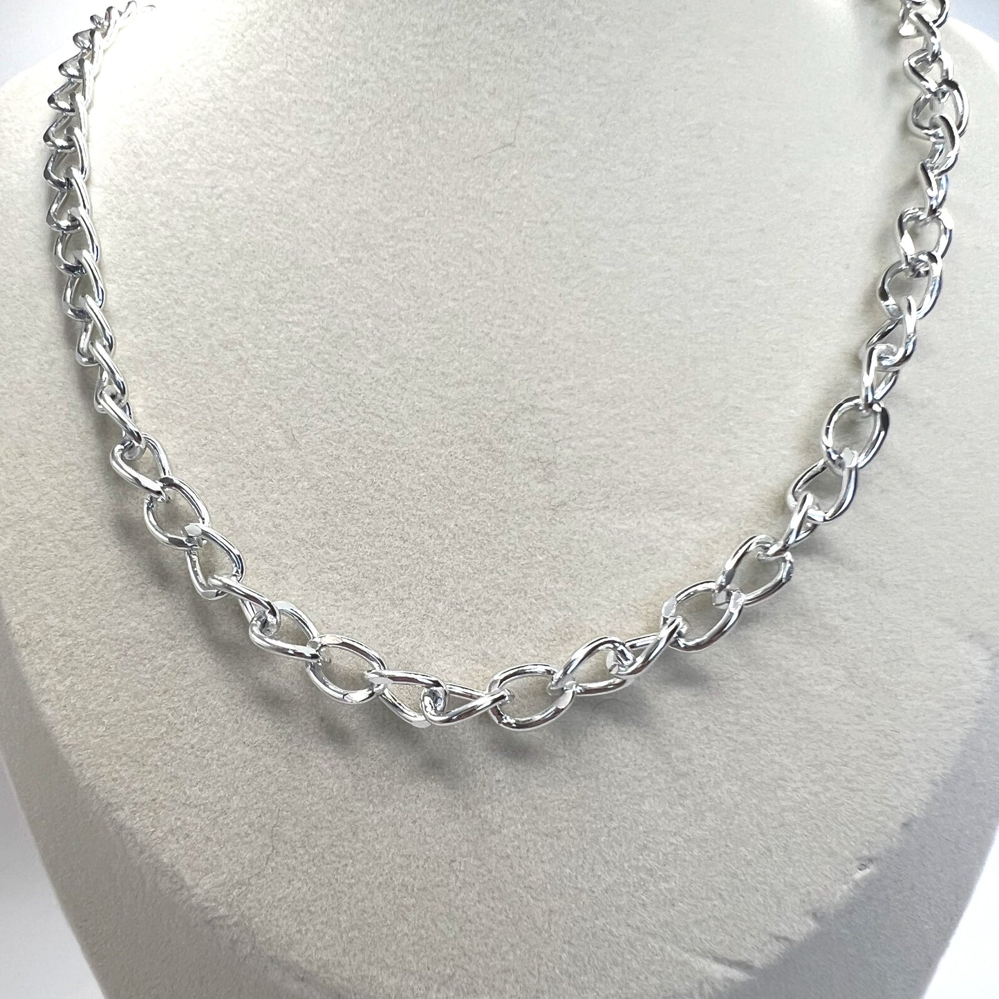 THICK CURB CHAIN (SILVER)