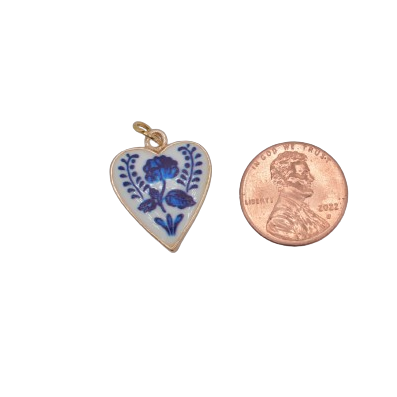 BLUE AND WHITE HEART CHARM (GOLD)