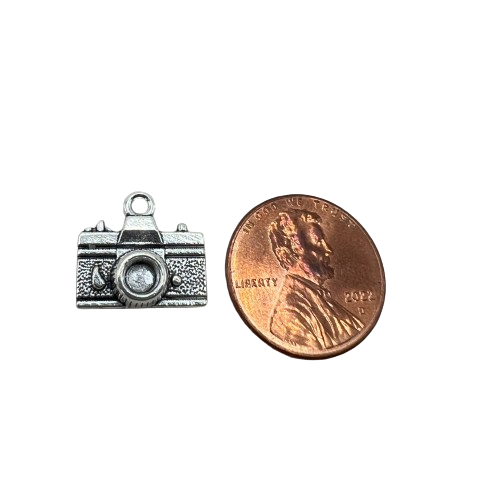 CAMERA CHARM (SILVER)