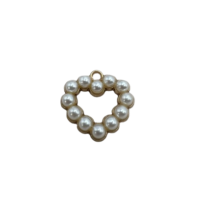 LARGE PEARL HEART CHARM (GOLD)