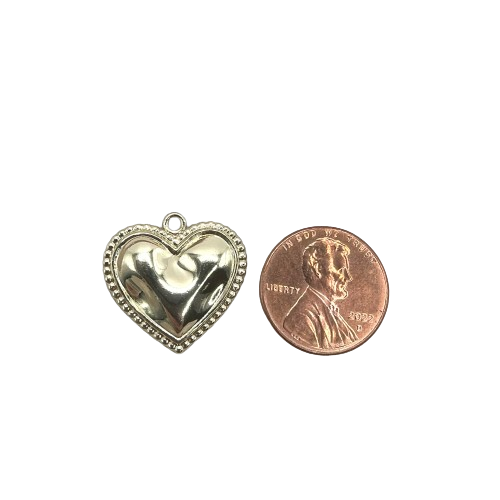 MEDIUM HEART CHARM (GOLD)