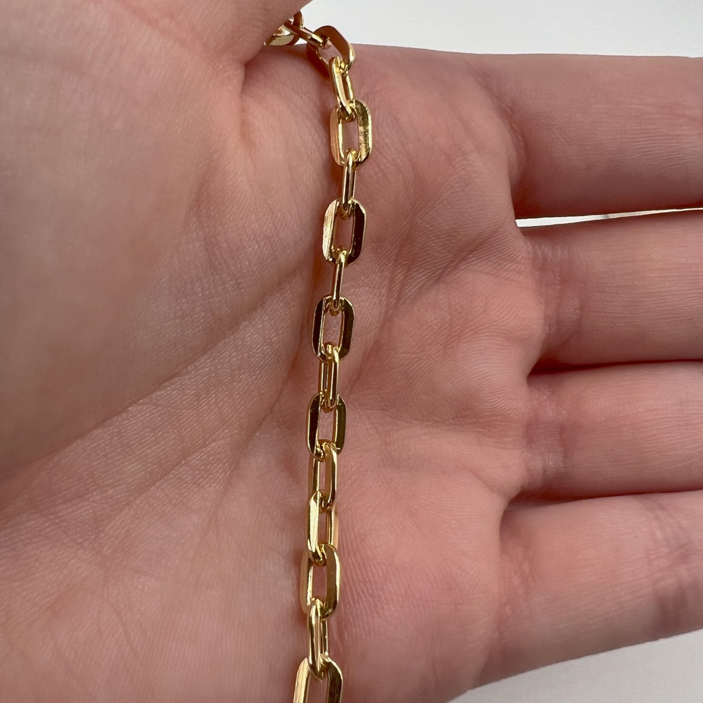 PAPERCLIP LINK BRACELET (GOLD)