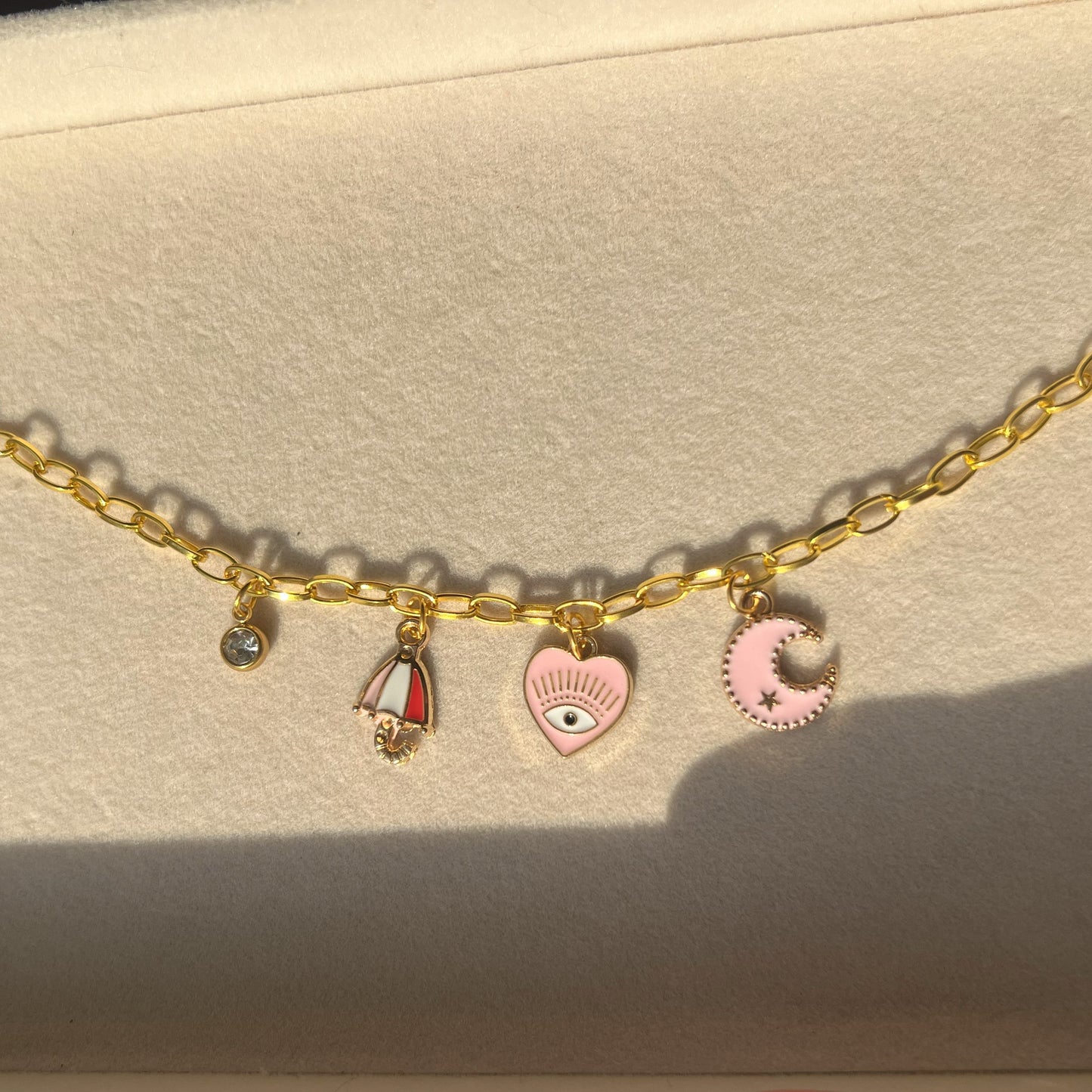 PINK BRACELET (GOLD)