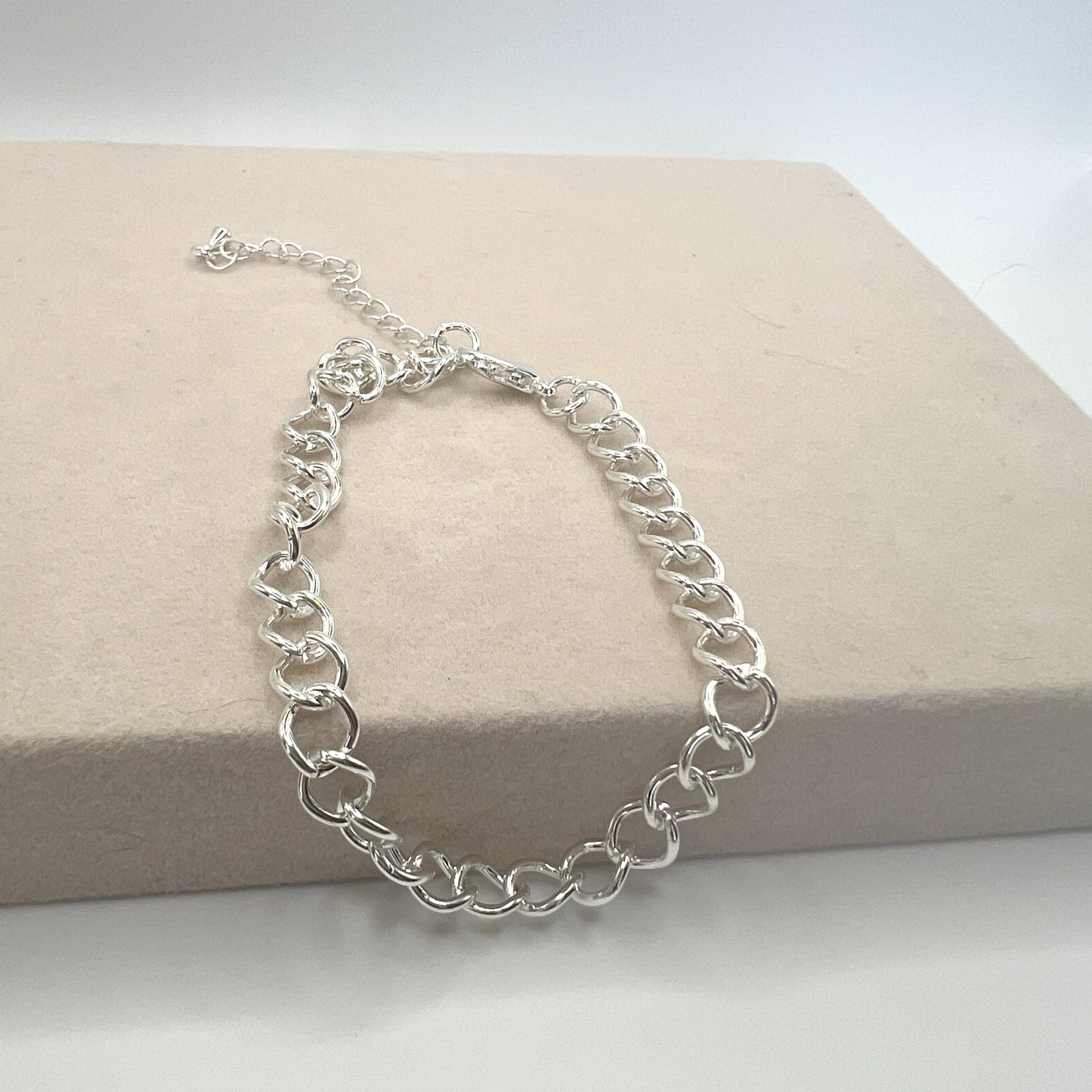 SIMPLE BRACELET (SILVER)